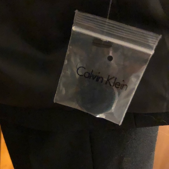 NWOT, size 16, Calvin Klein Black Blazer. - Picture 4 of 5